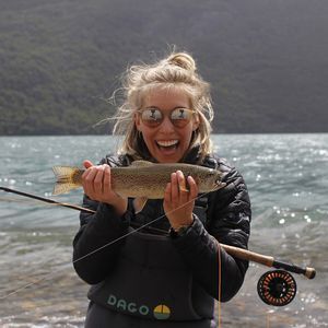 Meet your Posher, Simone